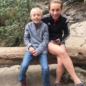 Meet your Posher, Linsey